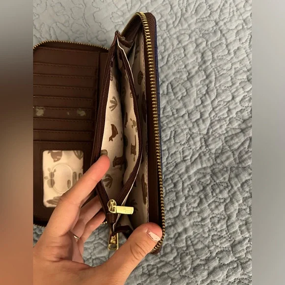 Woody Loungefly wallet - Picture 4 of 4